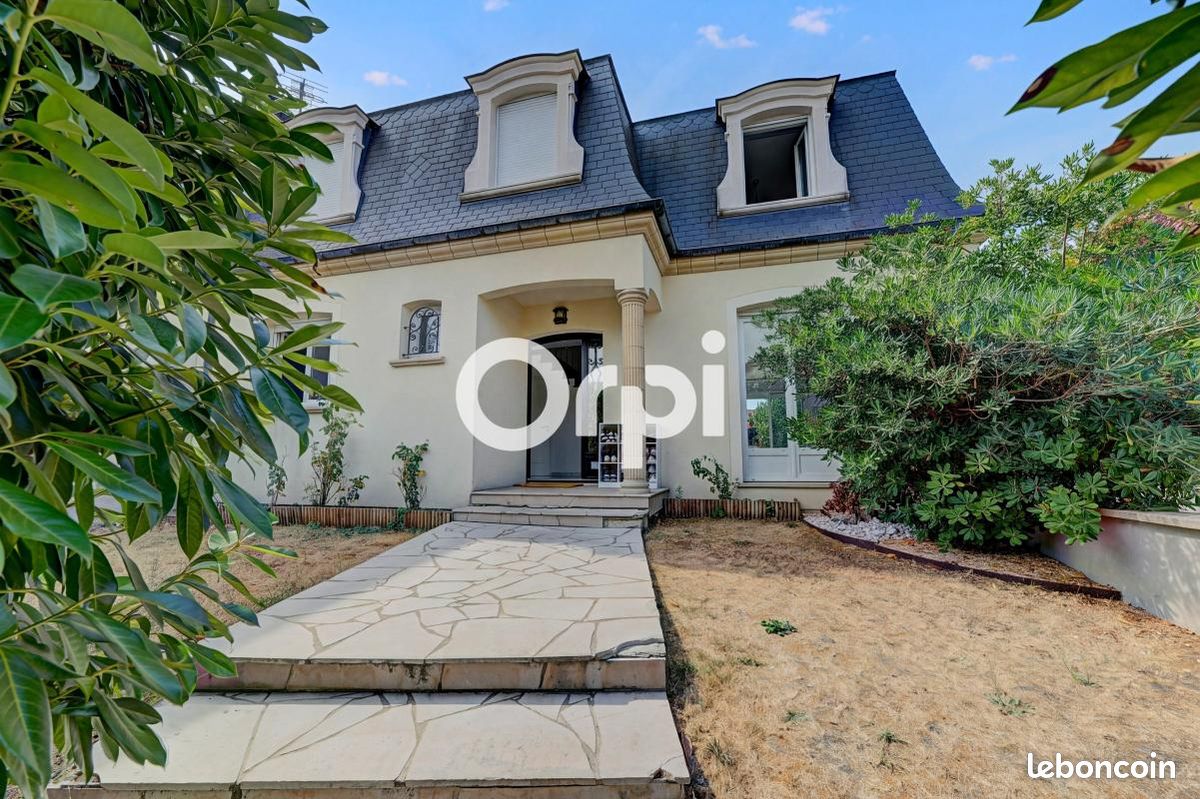 Maison 6 pièces 152 m² (image 1)