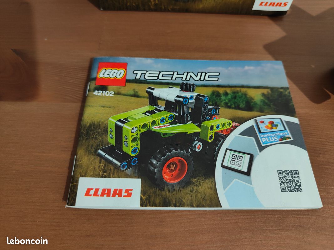 Tracteur Claas Xerion Lego Technic Lego Technic 42102 Harvester