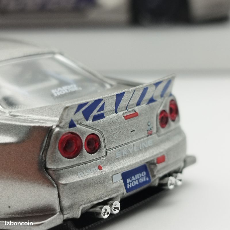Solido 1/18 Nissan GT-R R35 Liberty Walk Body Kit 2.0 – Verte – Neuve