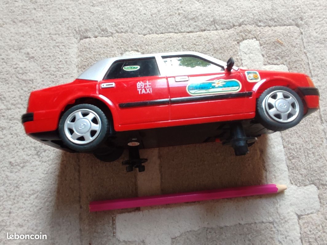 Camions au choix (jouets) (image 6)