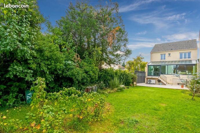 Maison 6 pièces 142 m²
