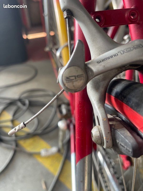 Cycles Diebolt Vitus – Vélo de route vintage haut de gamme – Shimano 105 / Mavic Reflex Ceramic / Brooks (image 15)