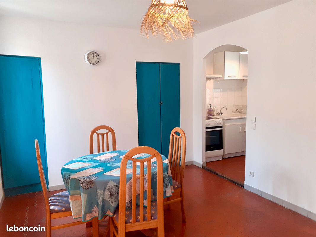 Appartement 3 pièces 45 m² · à Forcalquier · 45 m² · 640 €/mois