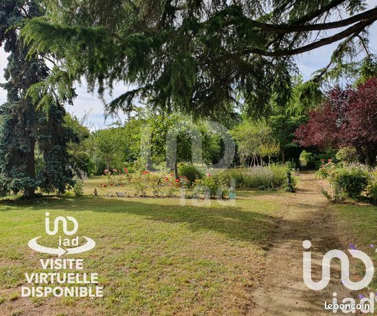Propriété 5 pièces 143 m²