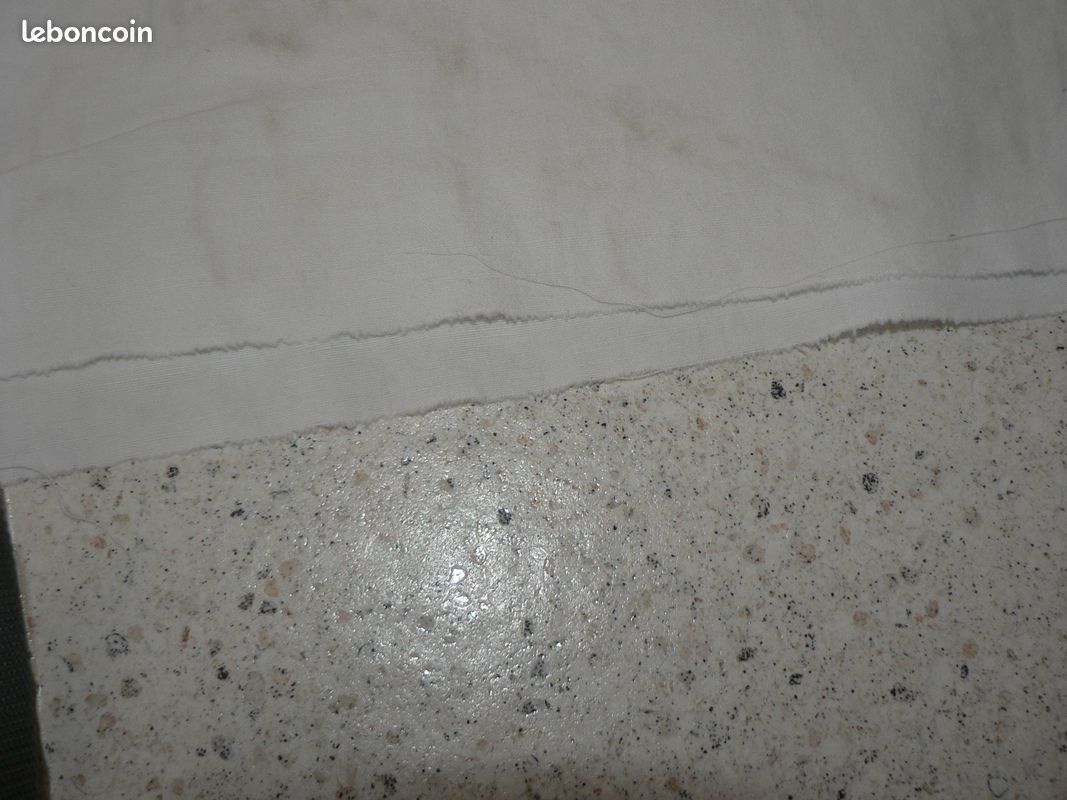Belle pièce de drap ancien (image 5)