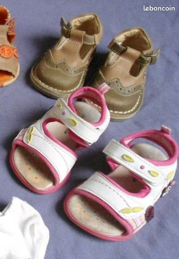 Chaussures : Sandales cuir TEX / Sandales tissu rose Pointure 19 (image 1)