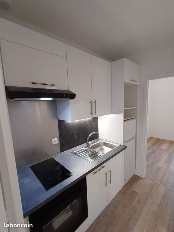 Appartement a louer oyonnax - 2 pièce(s) - 26 m2 - Surfyn