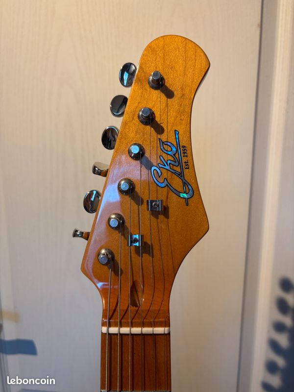 Eko ST401 Maple Neck Sunburst (image 7)