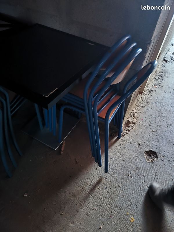 Lot de chaise dépareillés (image 2)