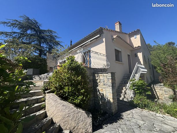 Villa 5 pièces 150 m²