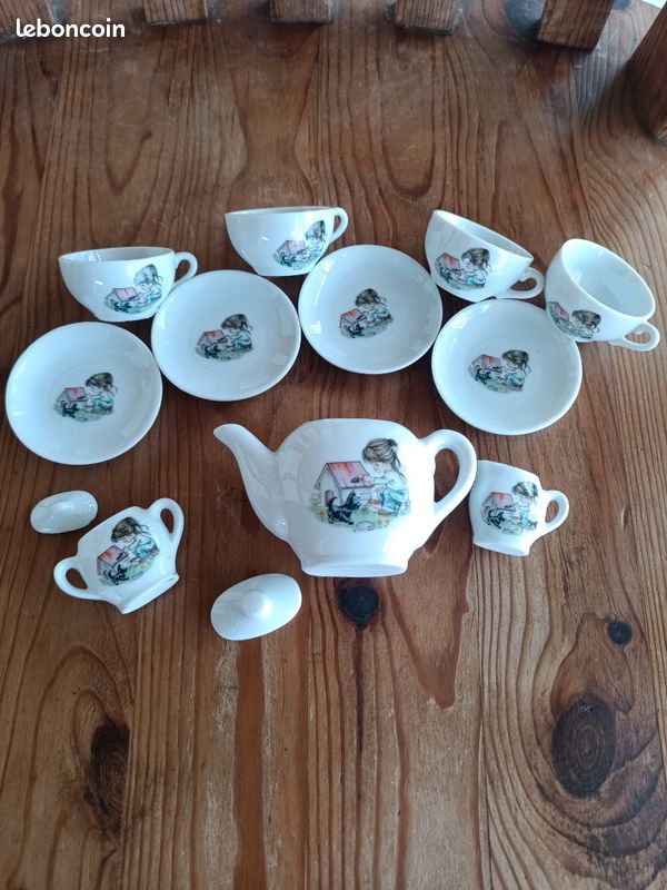Ancienne dinette en faïence porcelaine ? service à café enfant, dinette porcelai