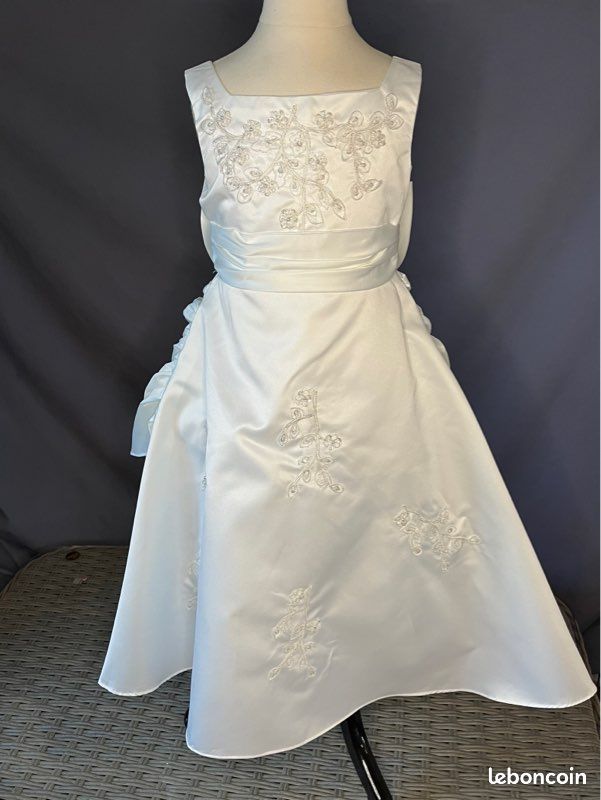Robe enfant blanche baptême communion cérémonie mariage 4 ans 893 (image 2)