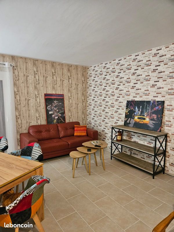 Canape cuir (image 1)