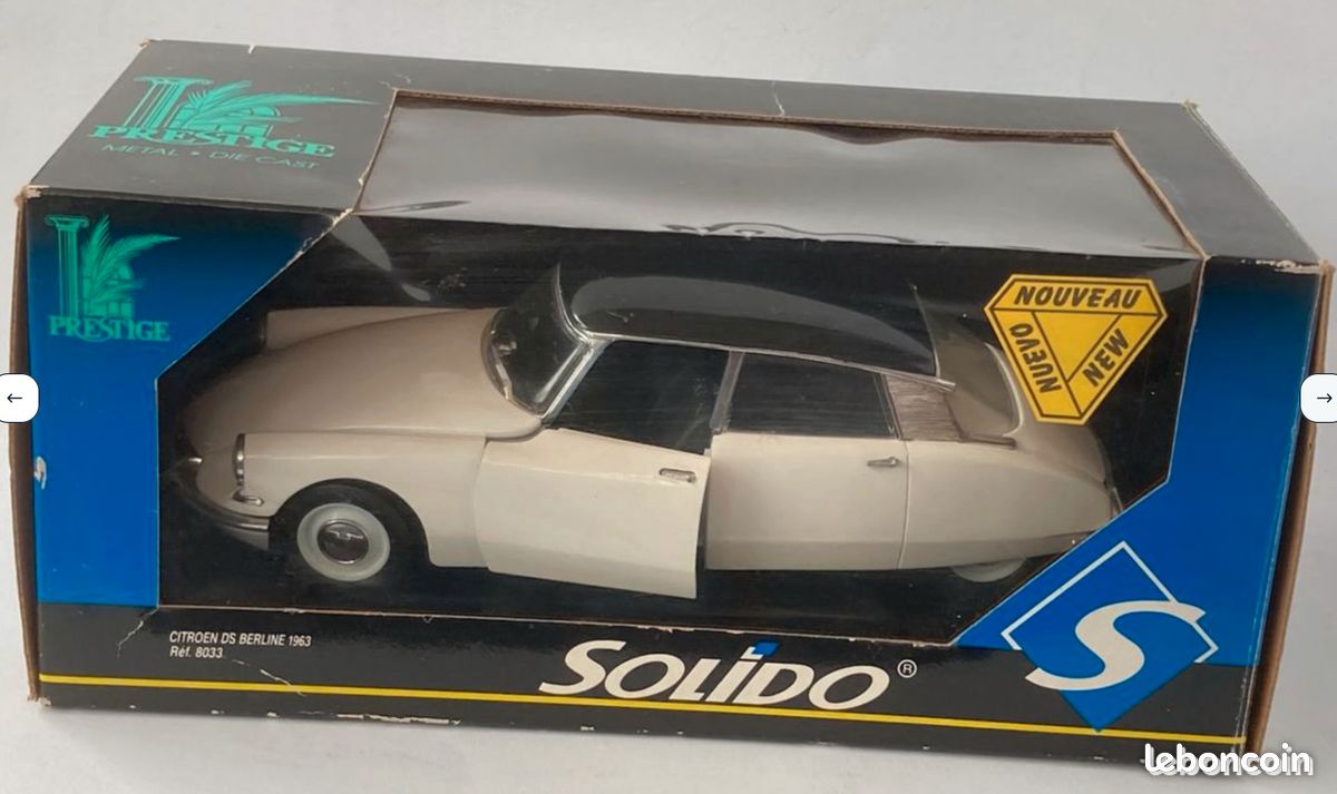Modèle Réduit Hachette Solido 1/18 Volkswagen Karmann Ghia 1963 - Blanc Et Rouge, Métal Et Plastique, Neuve Sous Boîte