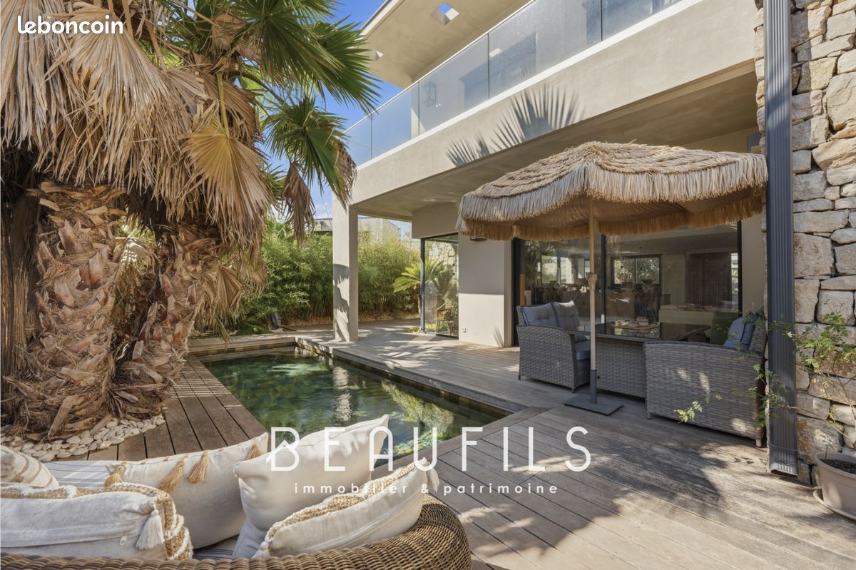 Maison 7 pièces 204 m² · à Pérols · 204 m² · 793 000 €