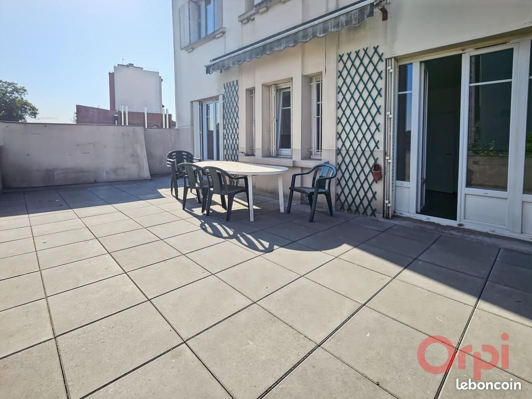 Appartement 3 pièces 51 m² · à Aubervilliers · 51 m² · 179 900 €