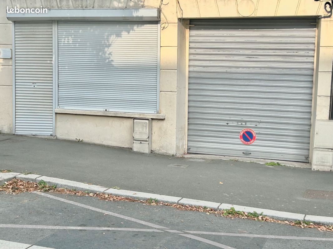Parking 35 m² · à Valenciennes · 35 m² · 85 000 €