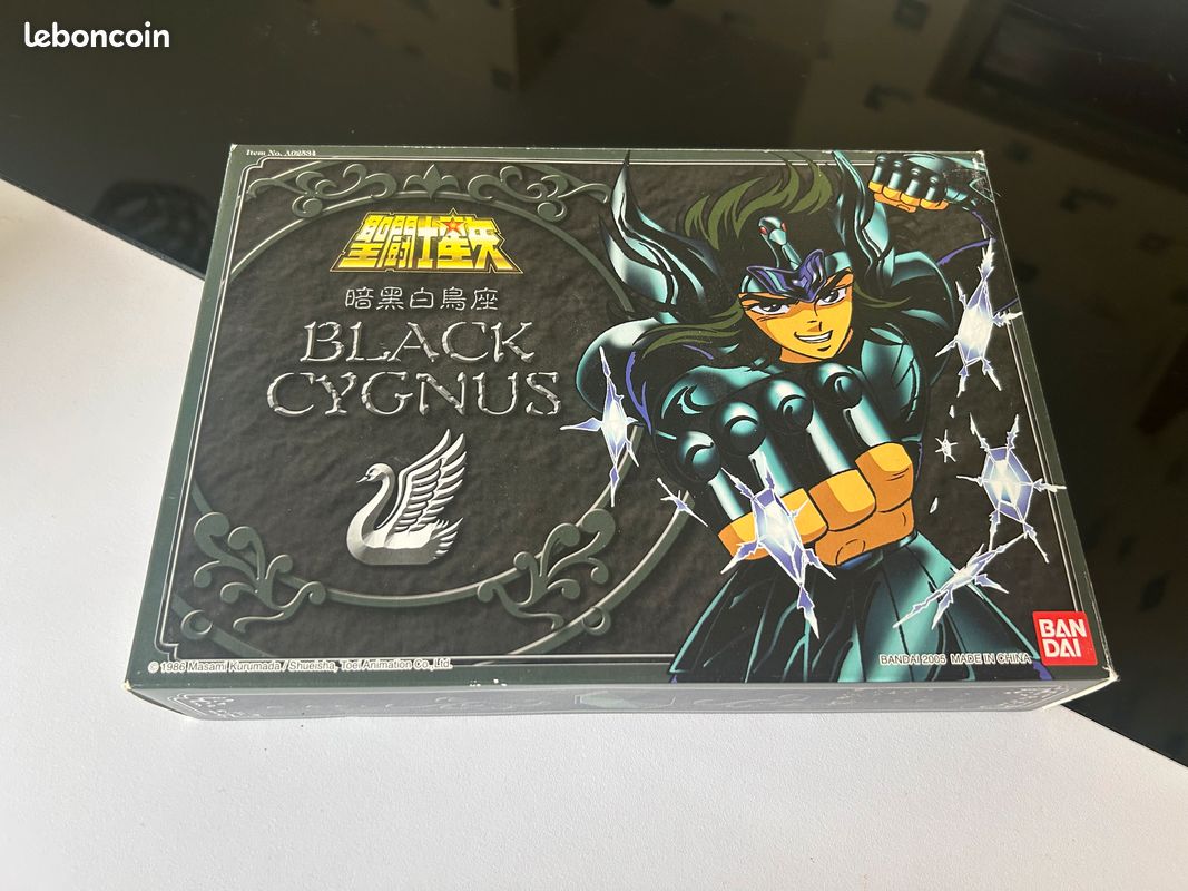 Figurine Bandai Saint Seiya – Boîte Noire – Objet De Collection
