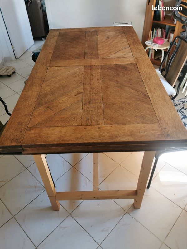 Grande table avec 2 rallonges (image 1)