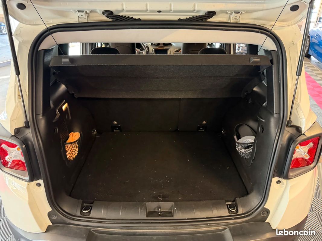Jeep RENEGADE Longitude 1.6 CRD 120ch ~ TOIT OUVRANT ~ APPLE CARPLAY (image 38)