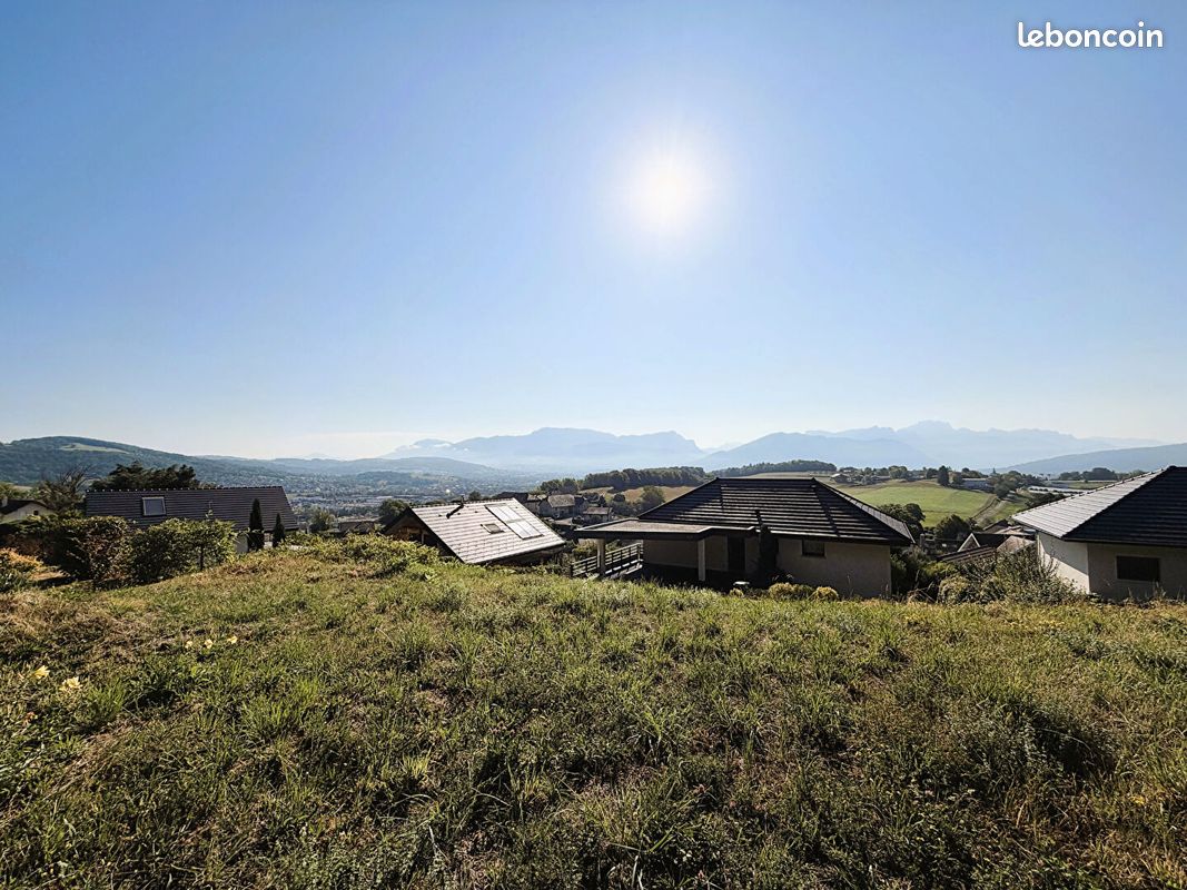 Terrain 656 m² · à Poisy · 656 m² · 435 000 €