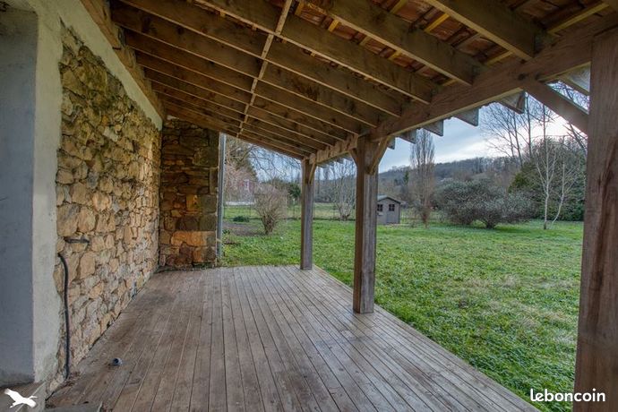 Maison 8 pièces 225 m²