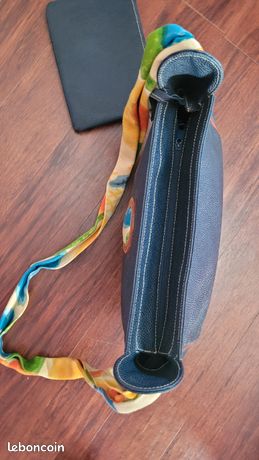 Vêtement de chasse haut de gamme : chaussure, botte, veste ou pantalon Vêtement de chasse haut de gamme : chaussure, botte, veste ou pantalon