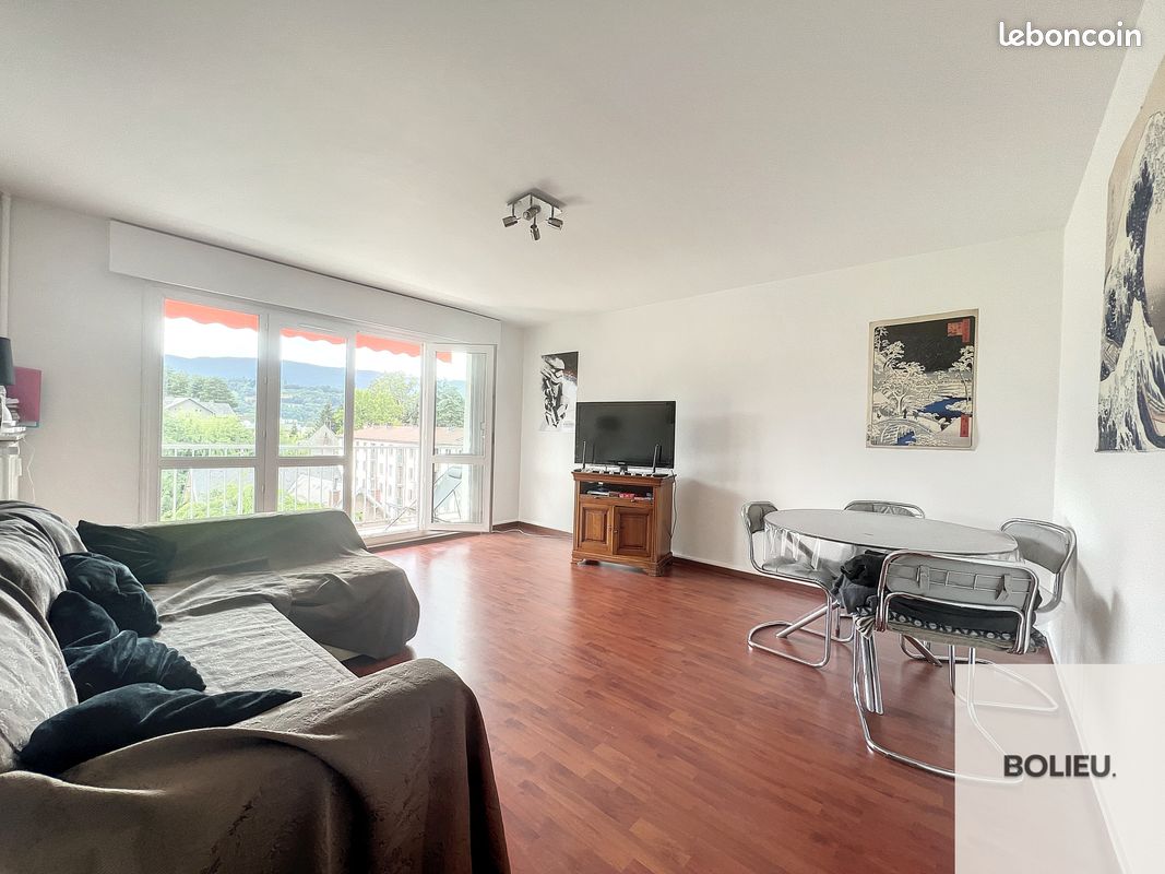 Appartement 2 pièces 57 m² · à Chambéry · 57 m² · 830 €/mois
