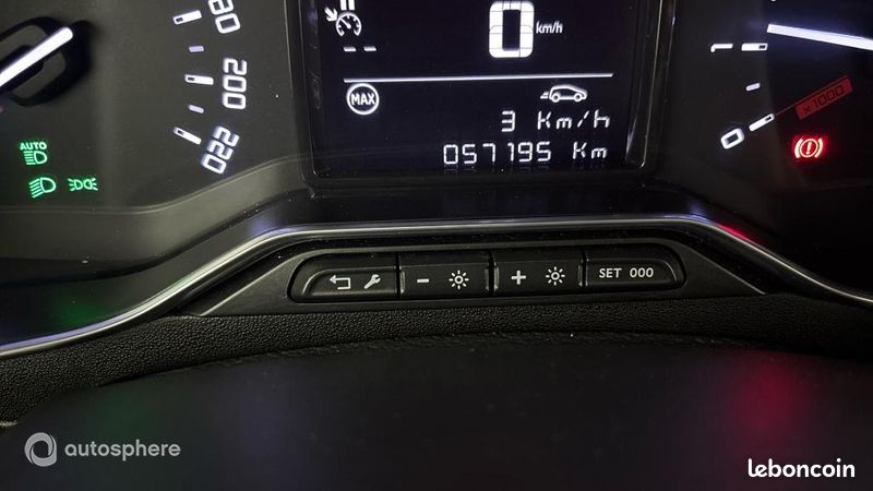 Citroen C3 1.2 PureTech 83ch S&S Shine Pack 123g (image 9)