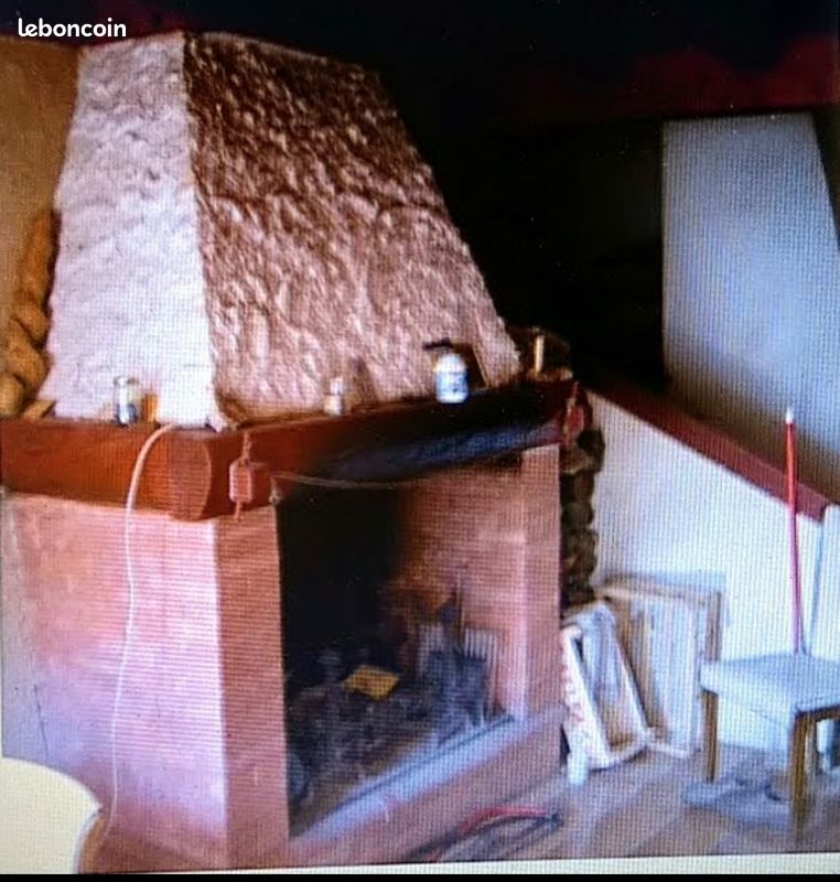 Maison 5 pièces 140 m² · à Roquefort-de-Sault · 140 m² · 89 000 €