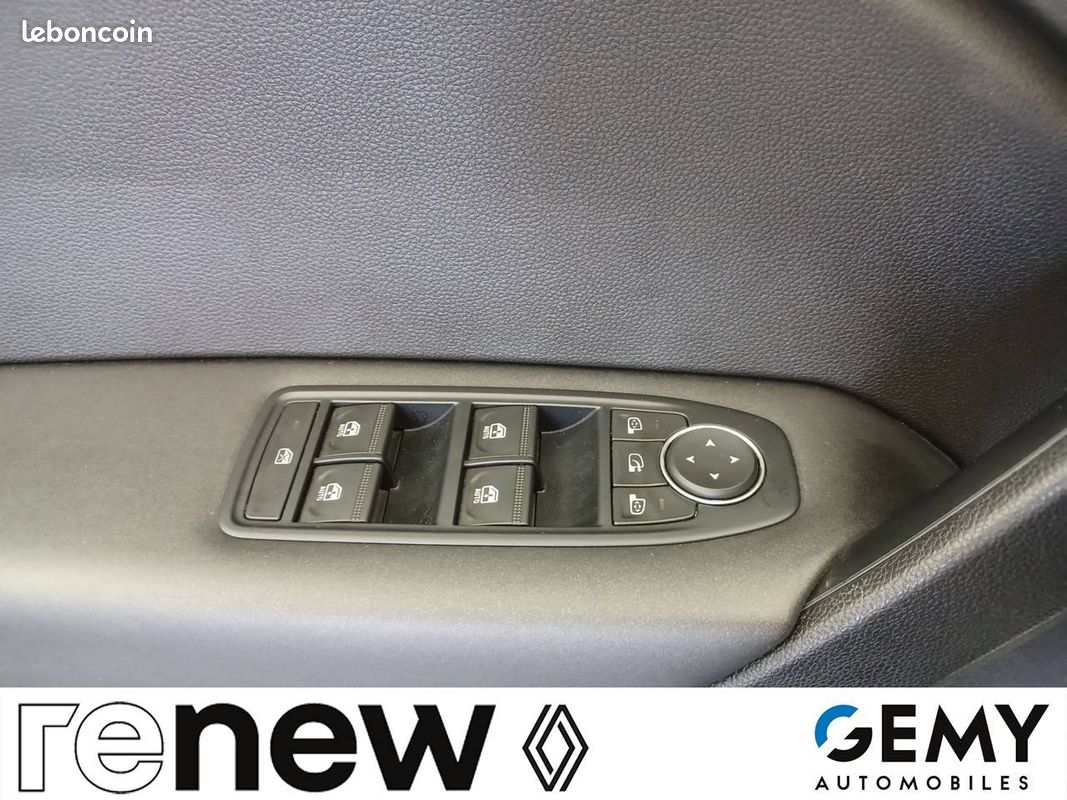 RENAULT Captur Blue dCi 115 EDC Business (image 16)