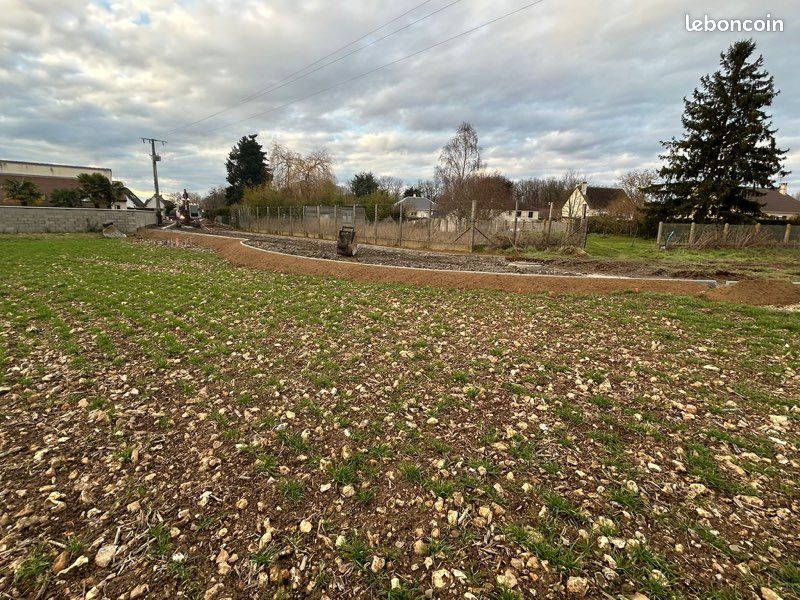 Terrain viabilisé à Huest · 57 700 €