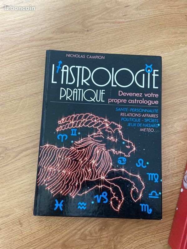 Livre astrologie (image 1)