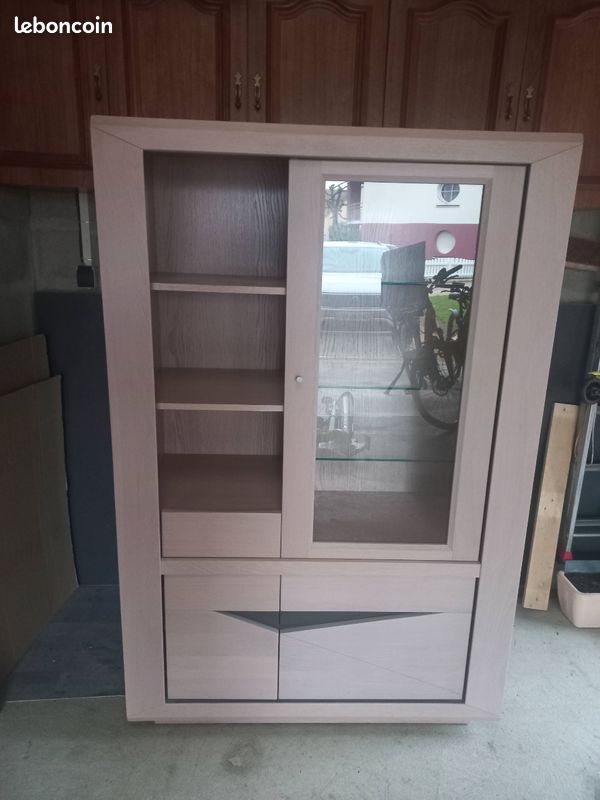 Meuble vitrine (image 1)