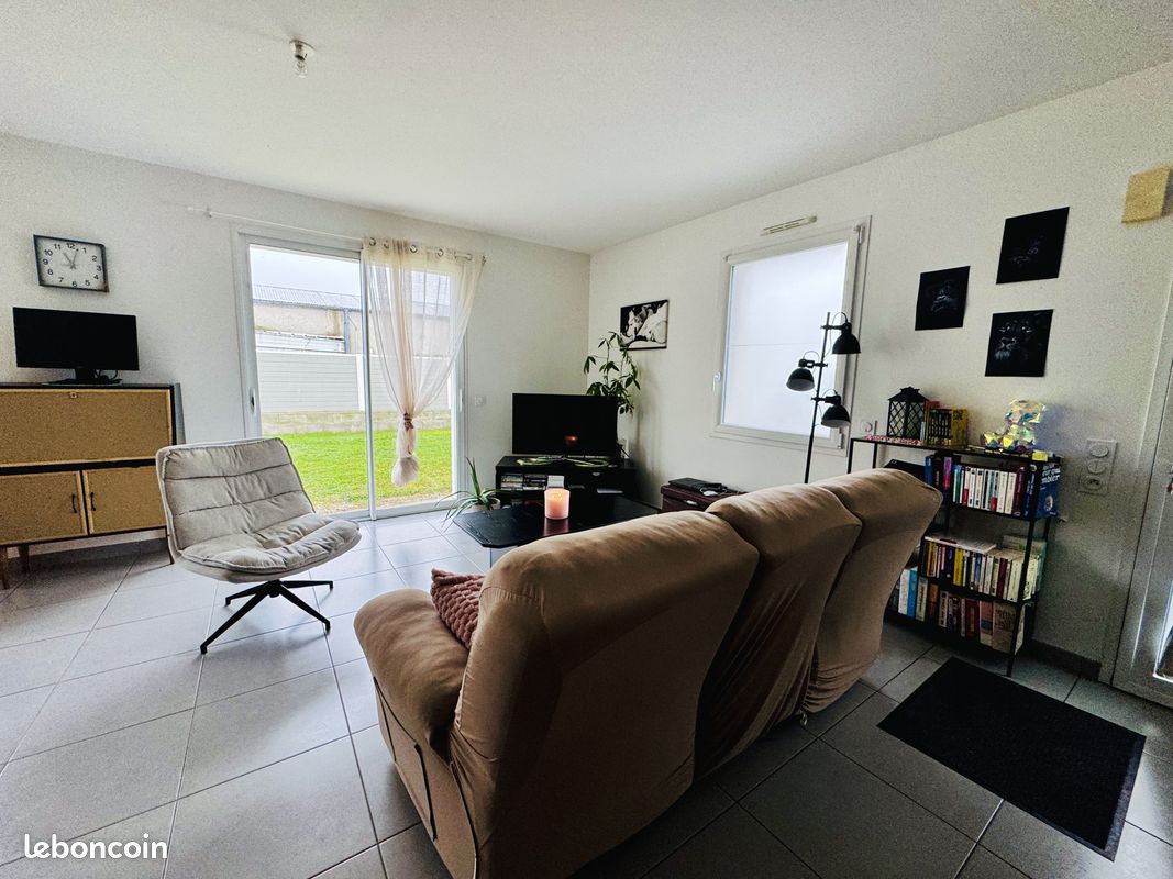 Maison 4 pièces 82 m² · à Montaigu-Vendée · 82,4 m² · 860 €/mois