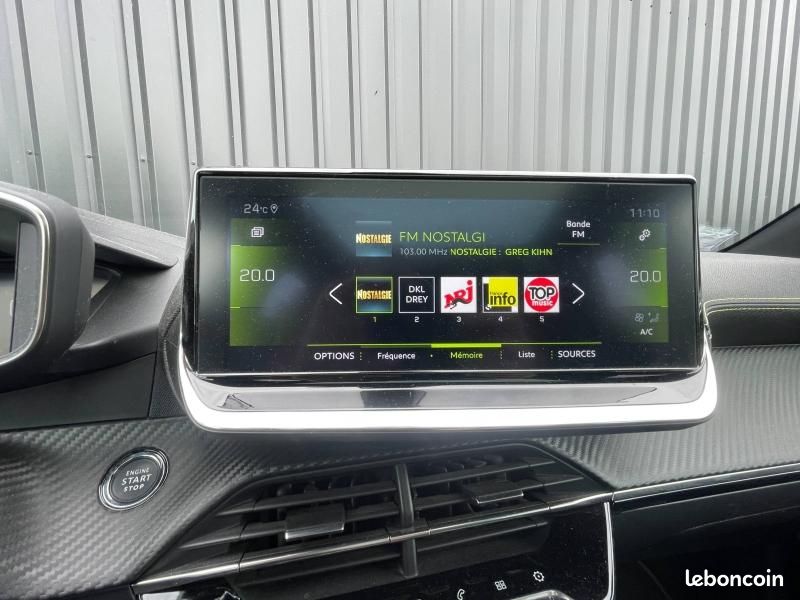 Peugeot 208 1.2 PureTech 100ch S&S GT Line (image 26)