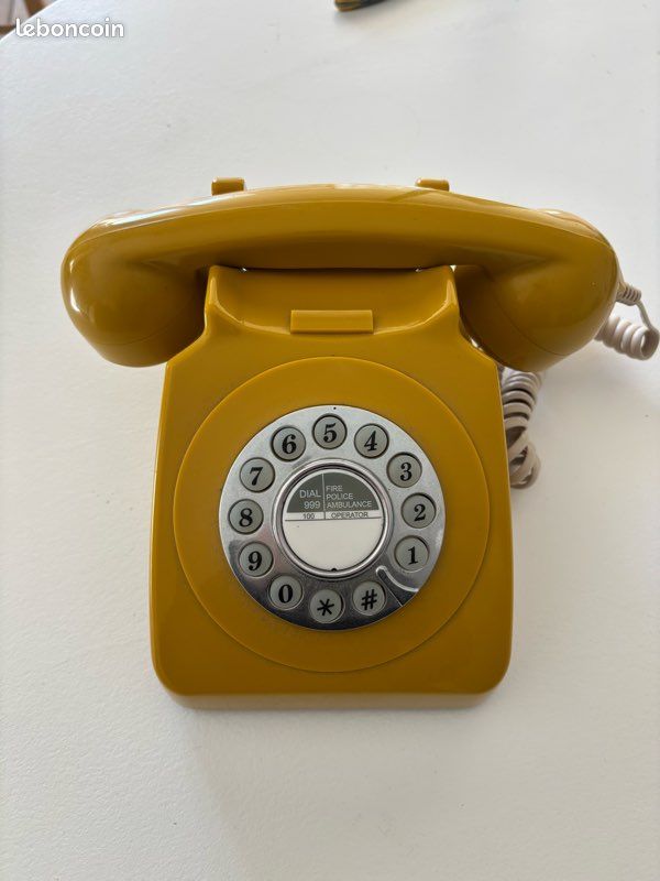 Téléphone rétro analogique (image 1)