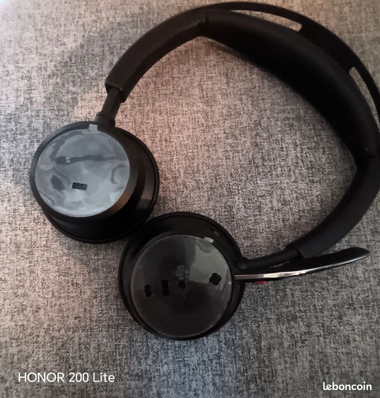 Poly Voyager Focus 2 UC Auriculares USB-A/Bluetooth Negros