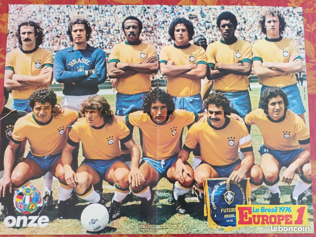FOOTBALL ONZE N°6 1976 : PSG, Finale OM - Lyon Et Poster Brésil - Édition Originale