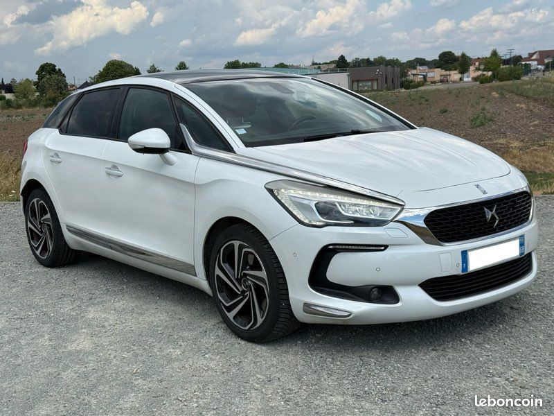 DS5 So Chic 2l hdi 180cv année 2016 boîte auto EAT6 (image 2)