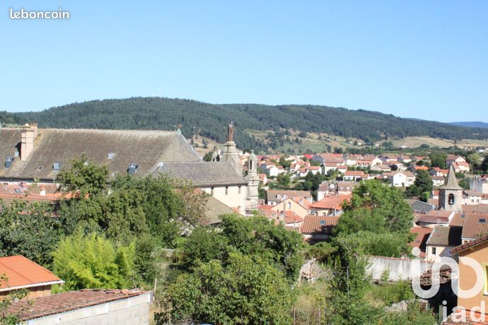 Maison 7 pièces 94 m²