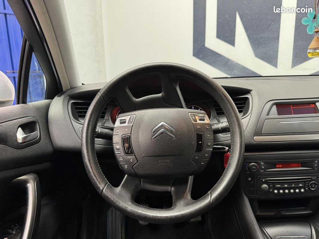 CITROEN C5 1.6 HDi 16V FAP - 110ch BERLINE . PHASE 2 /ATTRACTION (image 17)