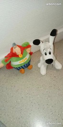 Peluches Astérix et Idéfix neuves (image 1)