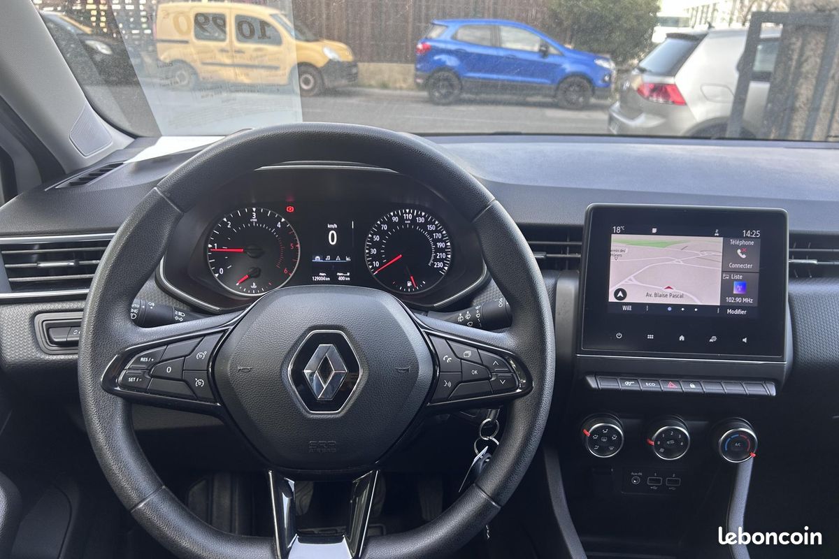 Renault clio societe 1.5 bluedci 85 air (image 8)