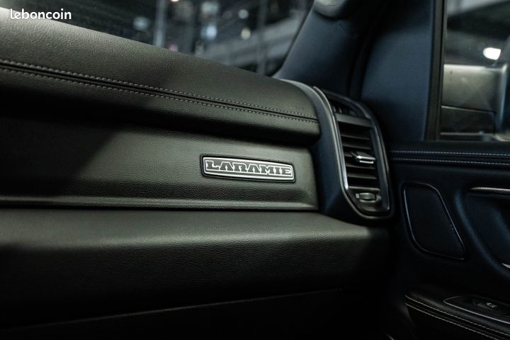 DODGE RAM 1500 - CREW CAB LARAMIE 5.7 HEMI V8 GT - Garantie 12 mois (image 20)