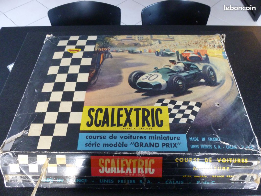 Circuit voiture Scalextric vintage année 60 (image 1)