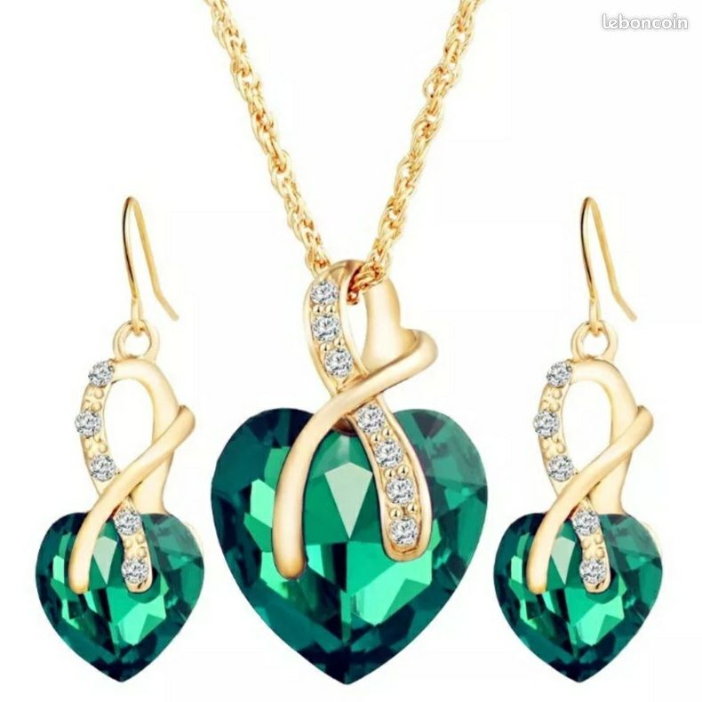 Parure "Gros coeur" vert (image 1)
