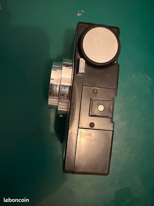 Appareil AGFA Jgestar avec trépied
