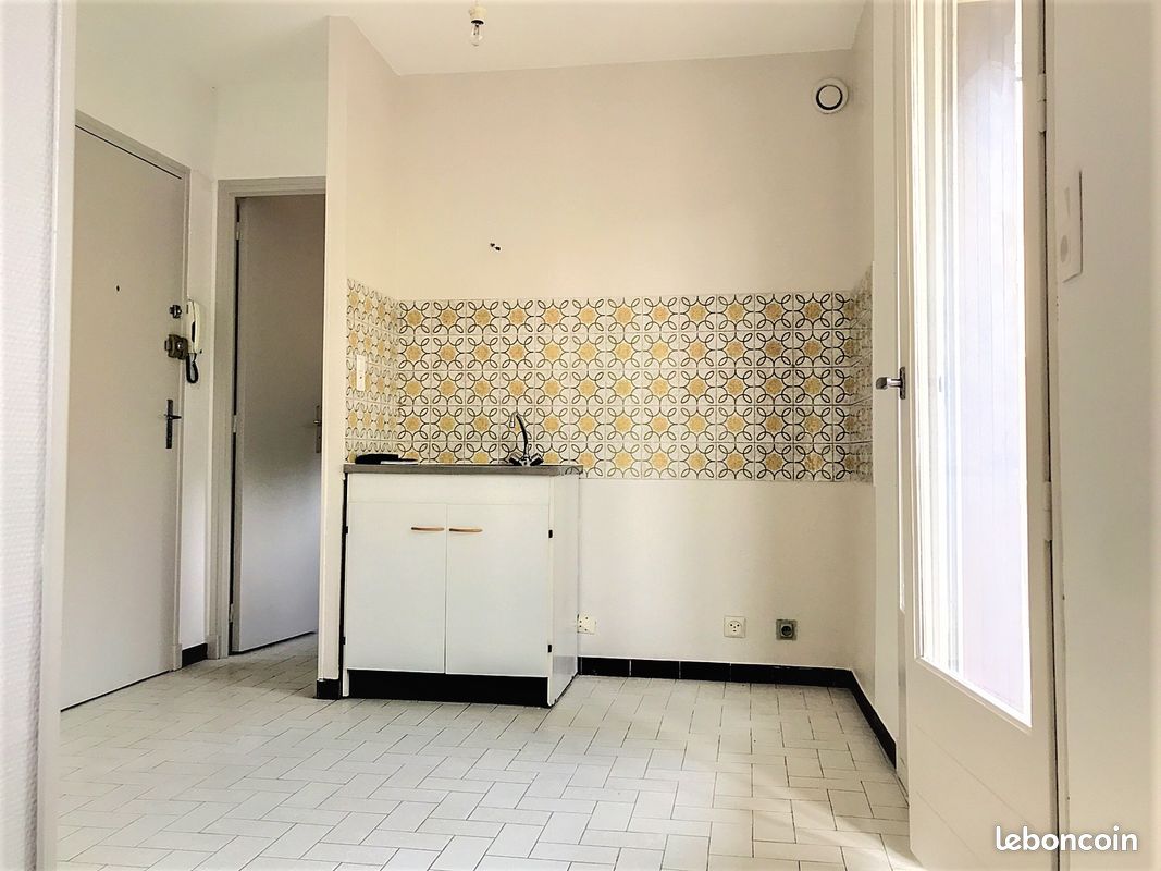 Appartement 2 pièces 25 m² · à Amélie-les-Bains-Palalda · 25 m² · 383 €