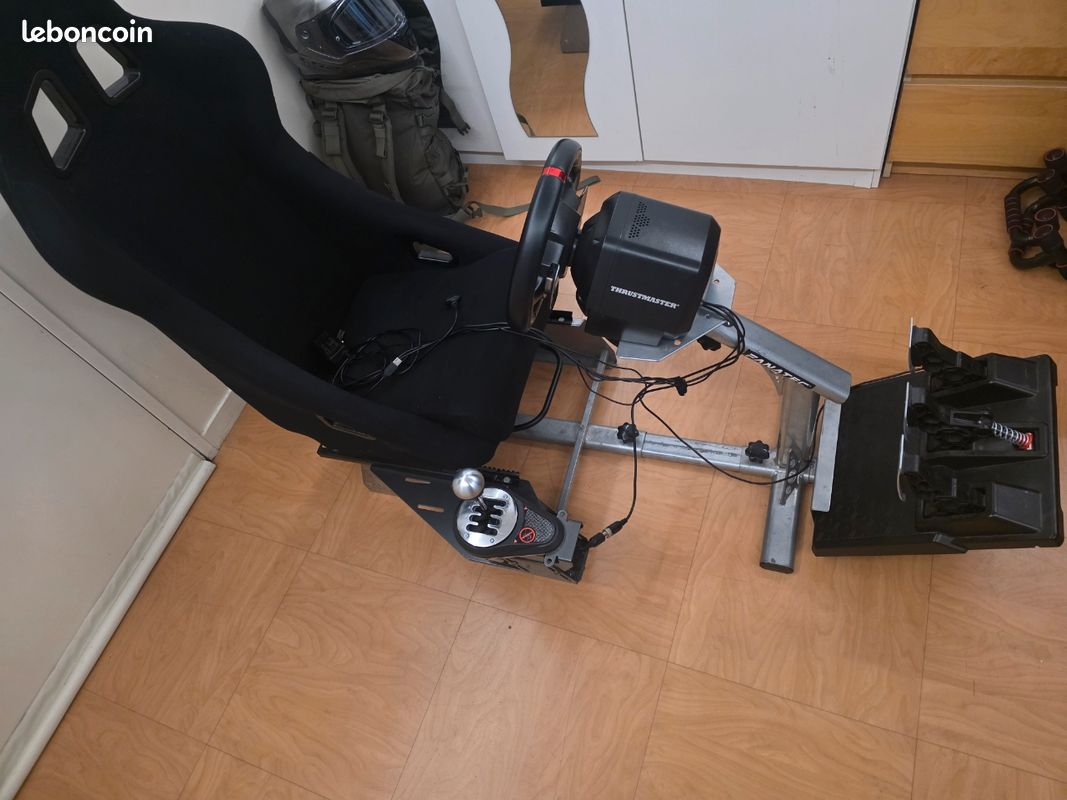 Volant thrustmaster t248 avec pédalier + siège et levier de vitesse (image 1)